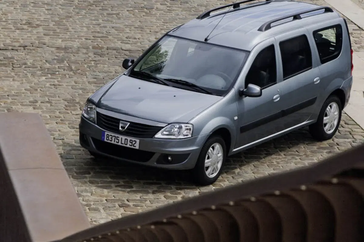 Dacia Logan Station Wagon (2008-13) (14)