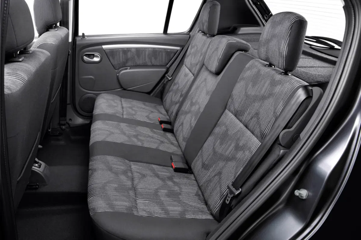 Dacia Sandero (2008-13) (14)