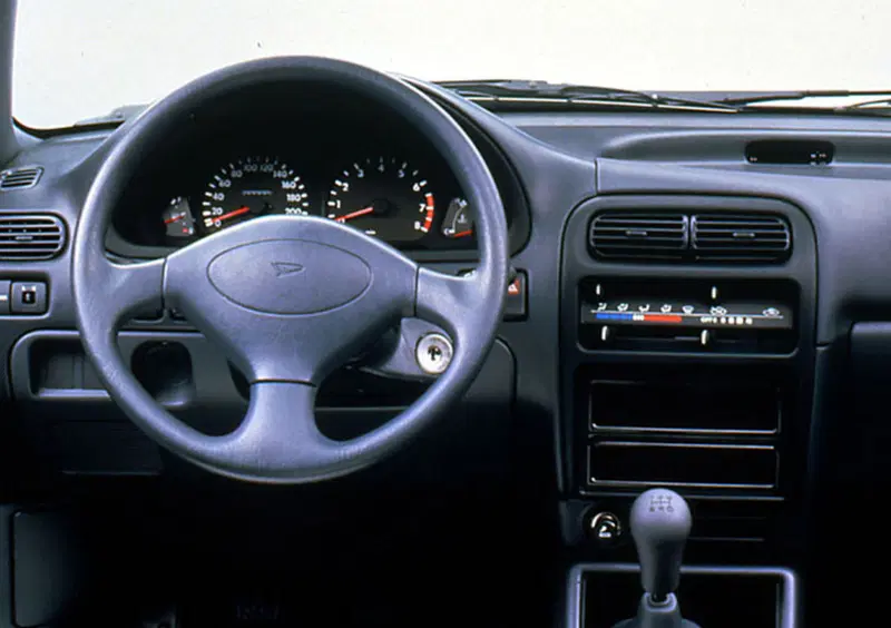 Daihatsu Charade (1992-96) (6)