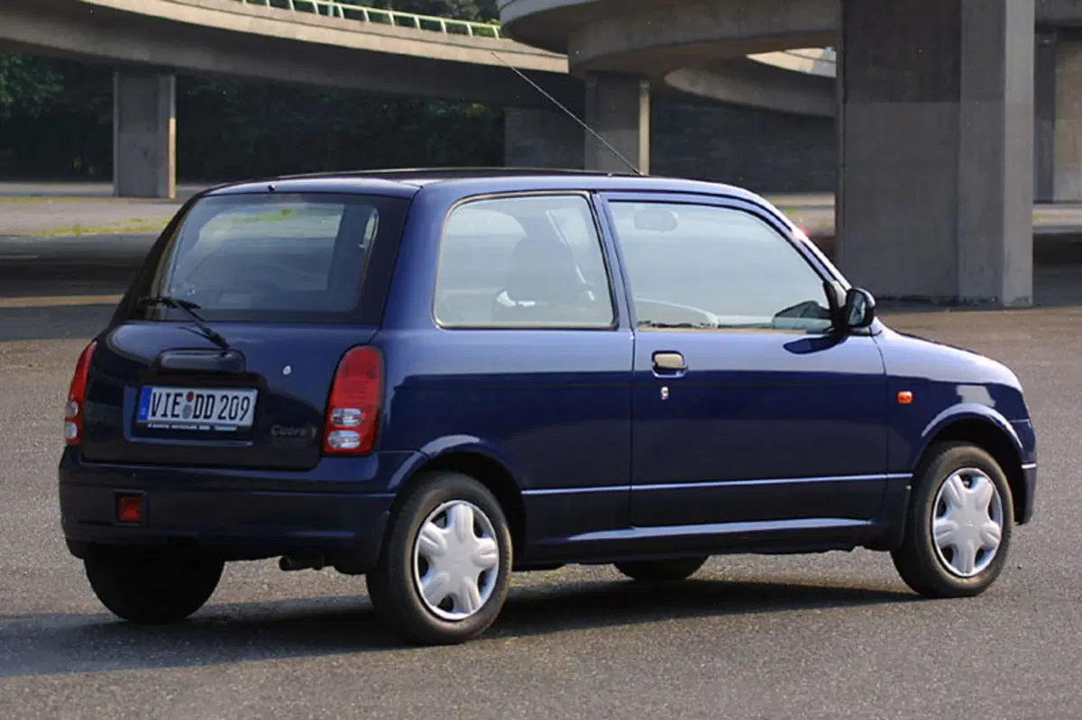 Daihatsu Cuore 1.0i 12V cat 3 porte CX (7)