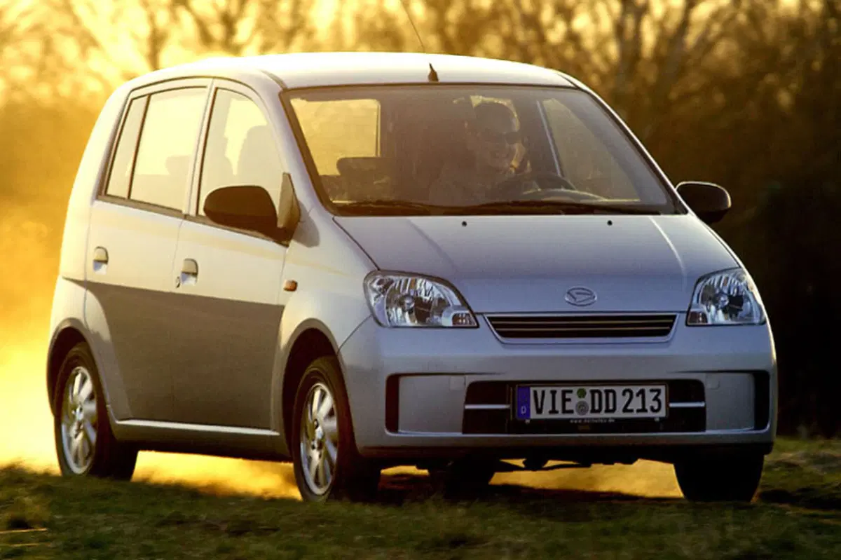 Daihatsu Cuore (2003-07) (2)