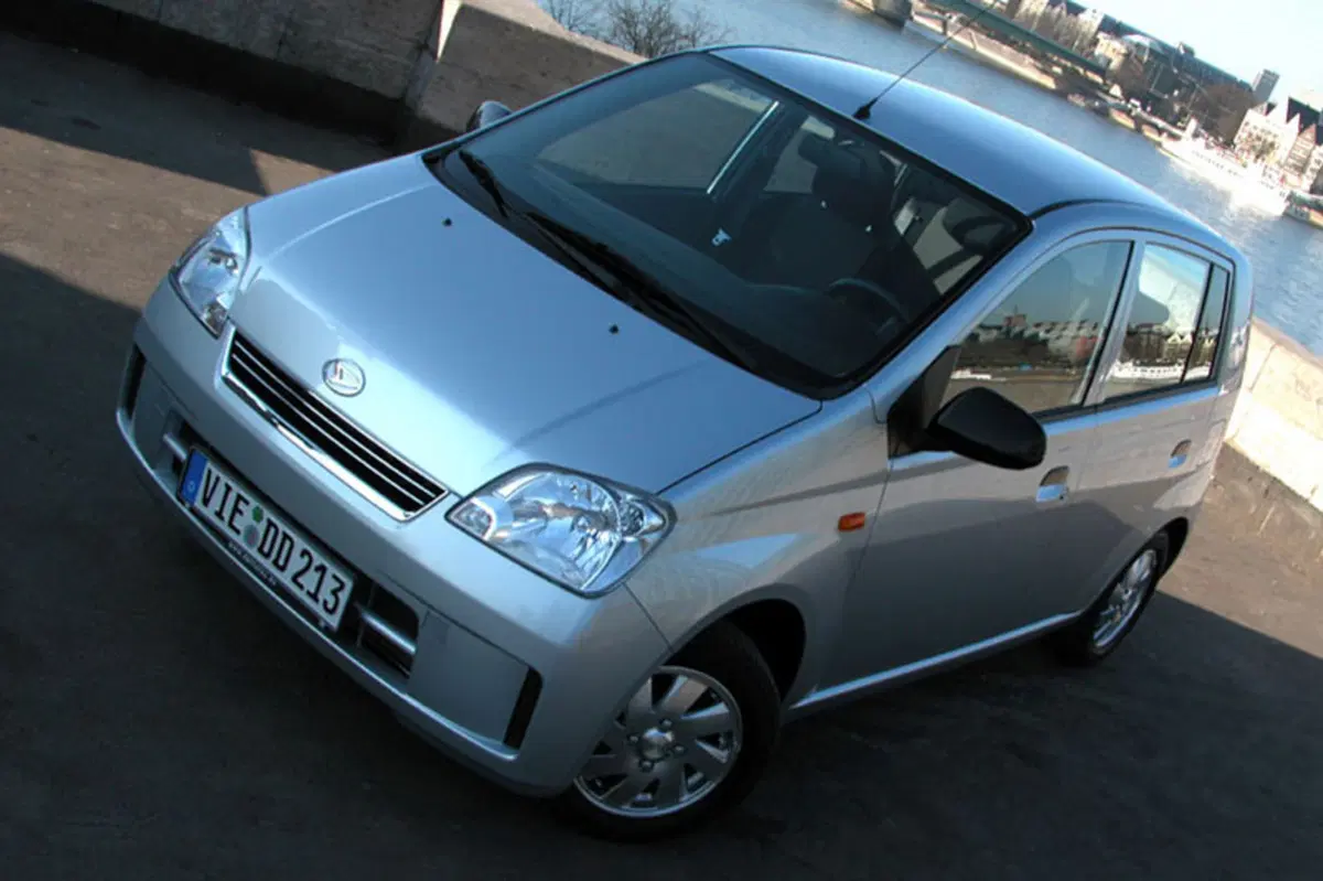 Daihatsu Cuore (2003-07) (7)