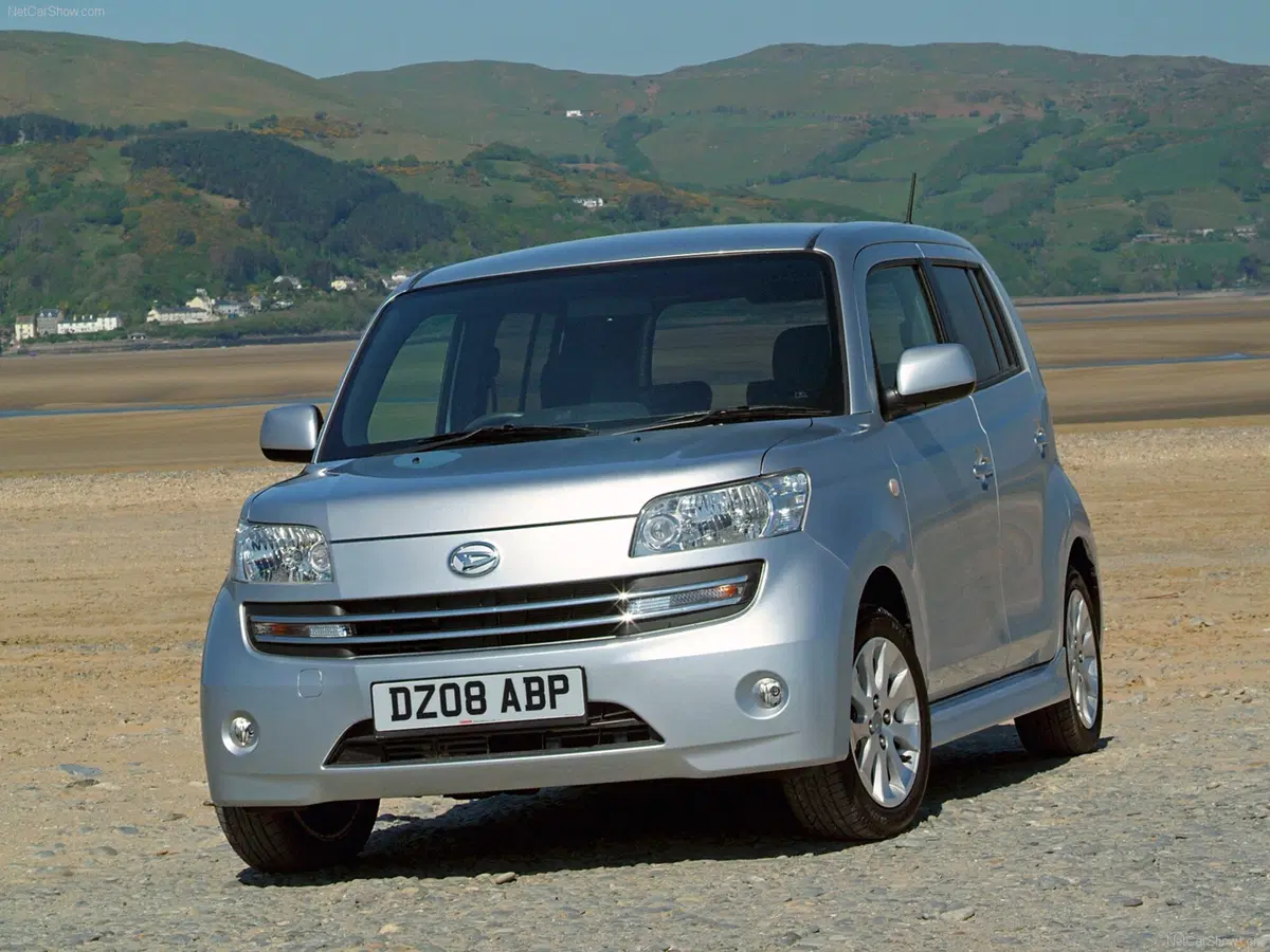 Daihatsu Materia 1.5 aut. Hiro (5)