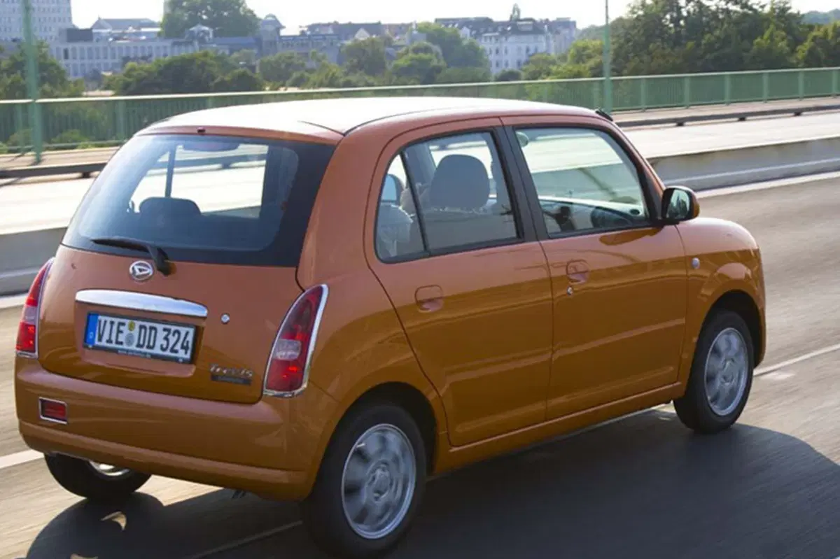 Daihatsu Trevis (2006-10) (3)