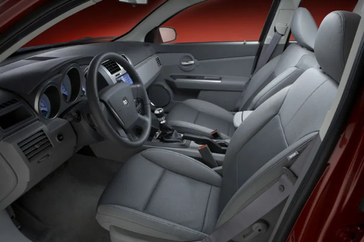 Dodge Avenger (2008-10) (16)