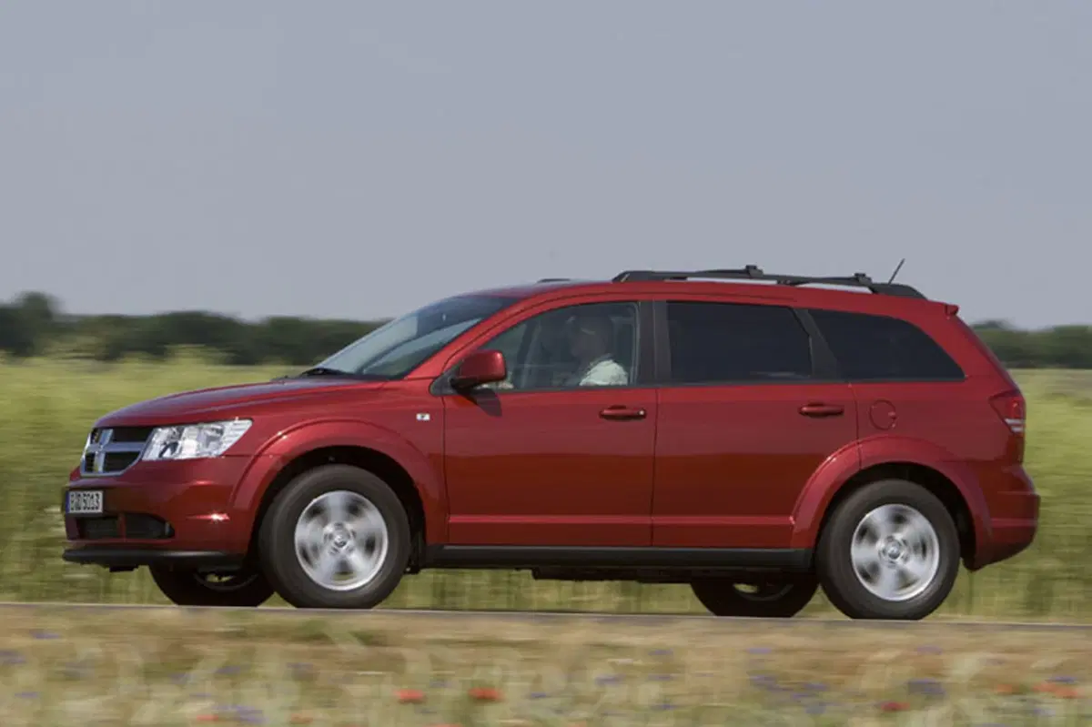 Dodge Journey (2008-10) (4)