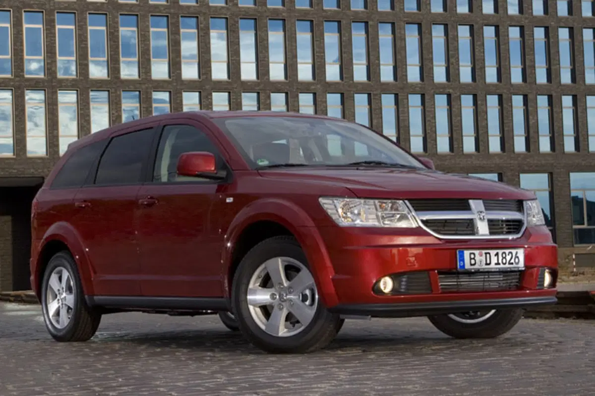 Dodge Journey (2008-10) (8)