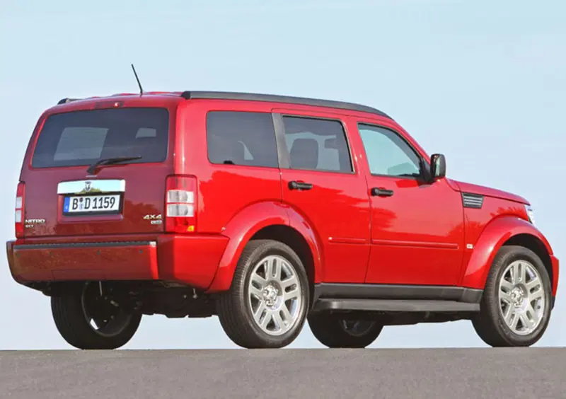Dodge Nitro (2007-10) (2)