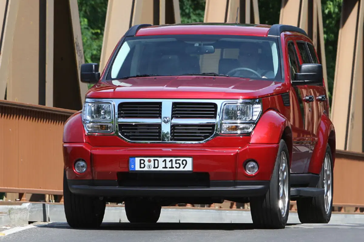 Dodge Nitro (2007-10) (6)