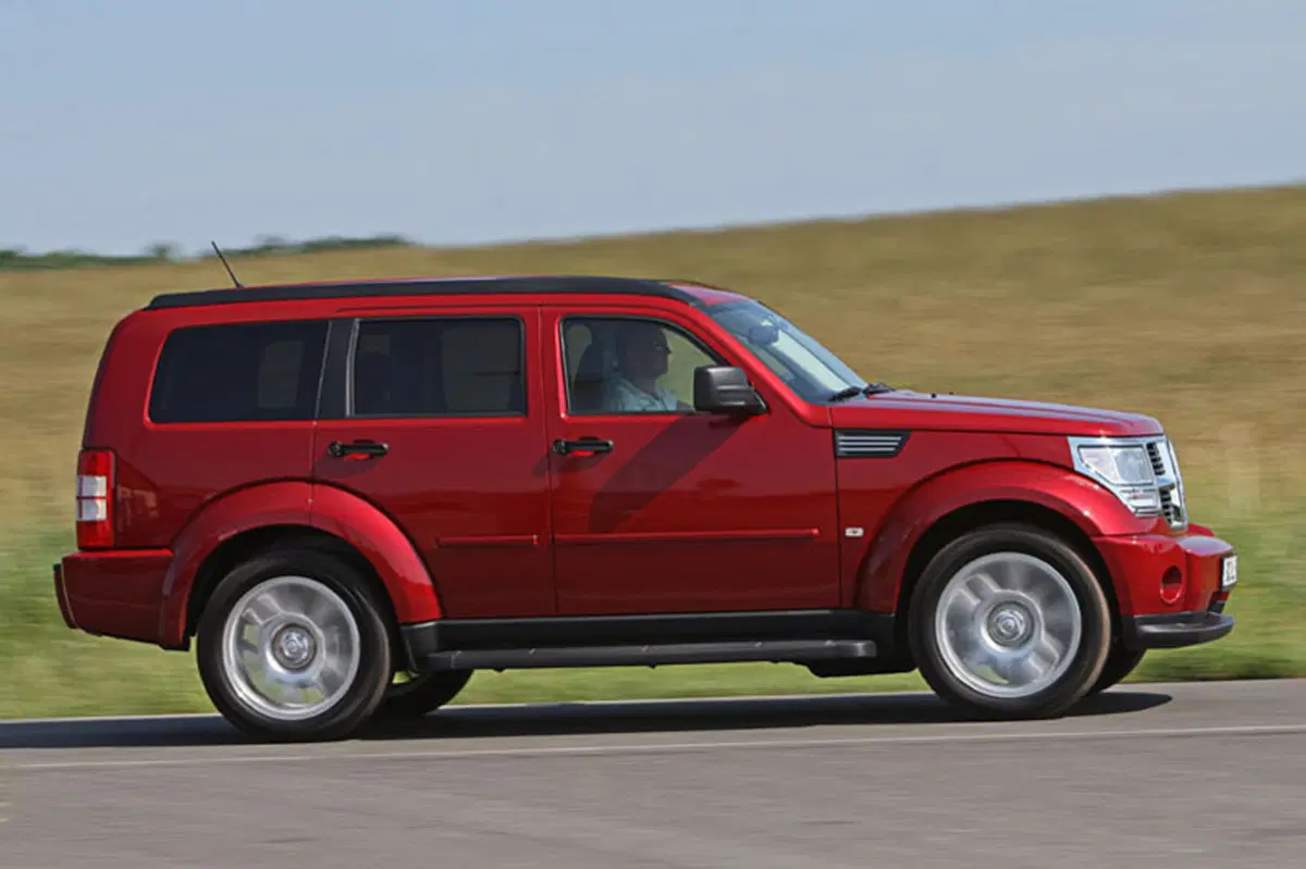 Dodge Nitro (2007-10) (8)
