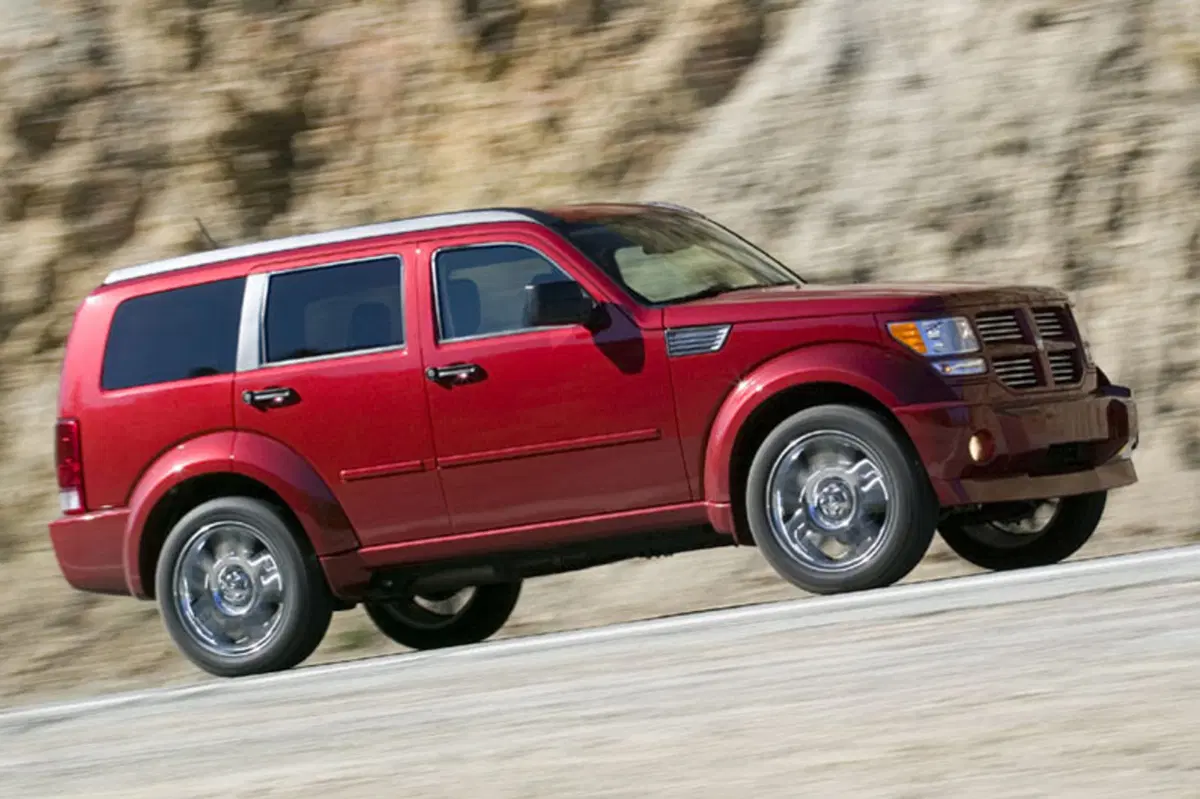 Dodge Nitro (2007-10) (11)