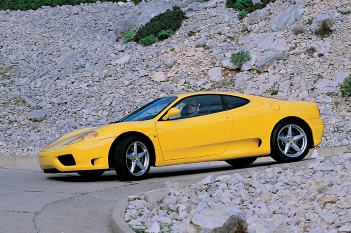 Ferrari 360 Coupé (1999-04) (8)