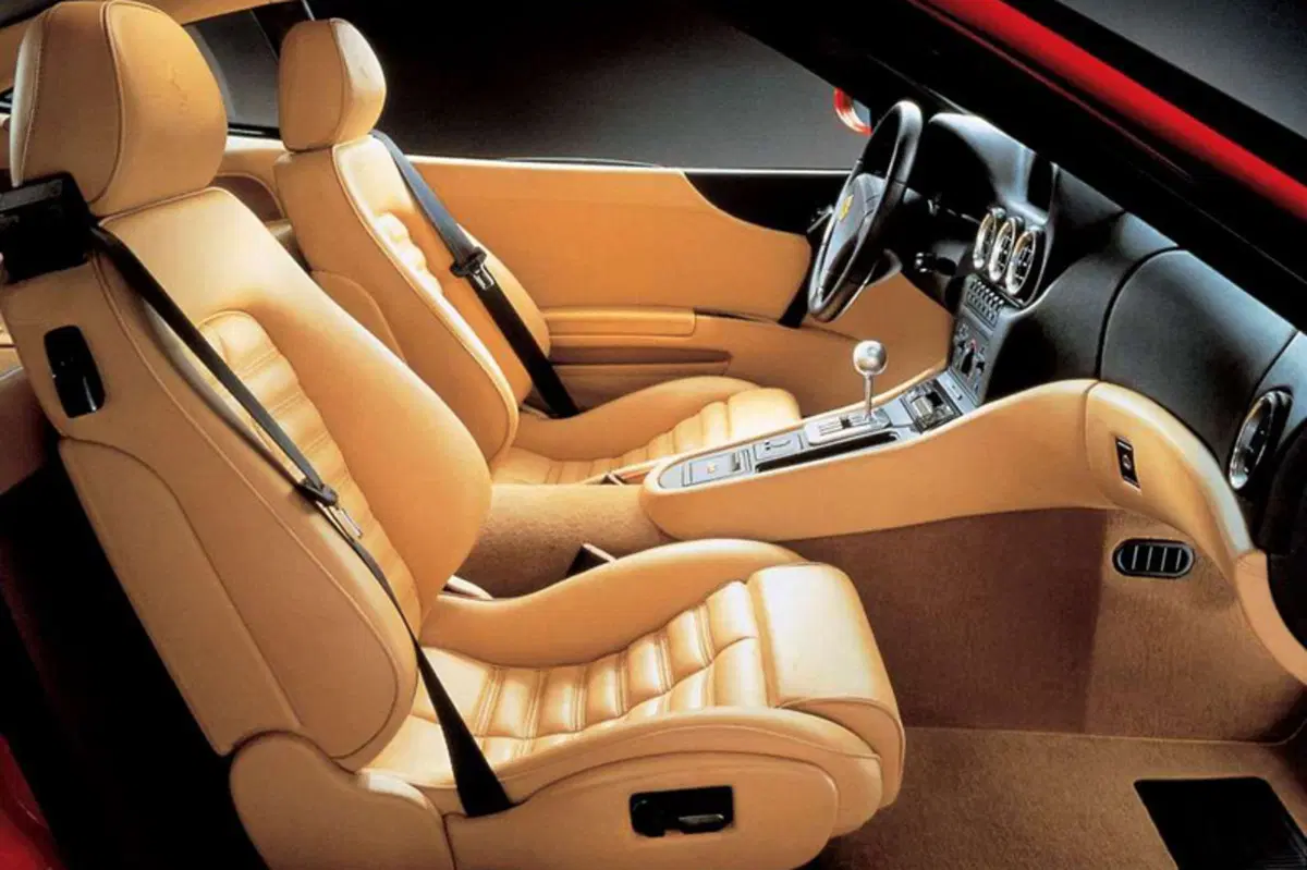 Ferrari 550 Coupé 550 Maranello (15)