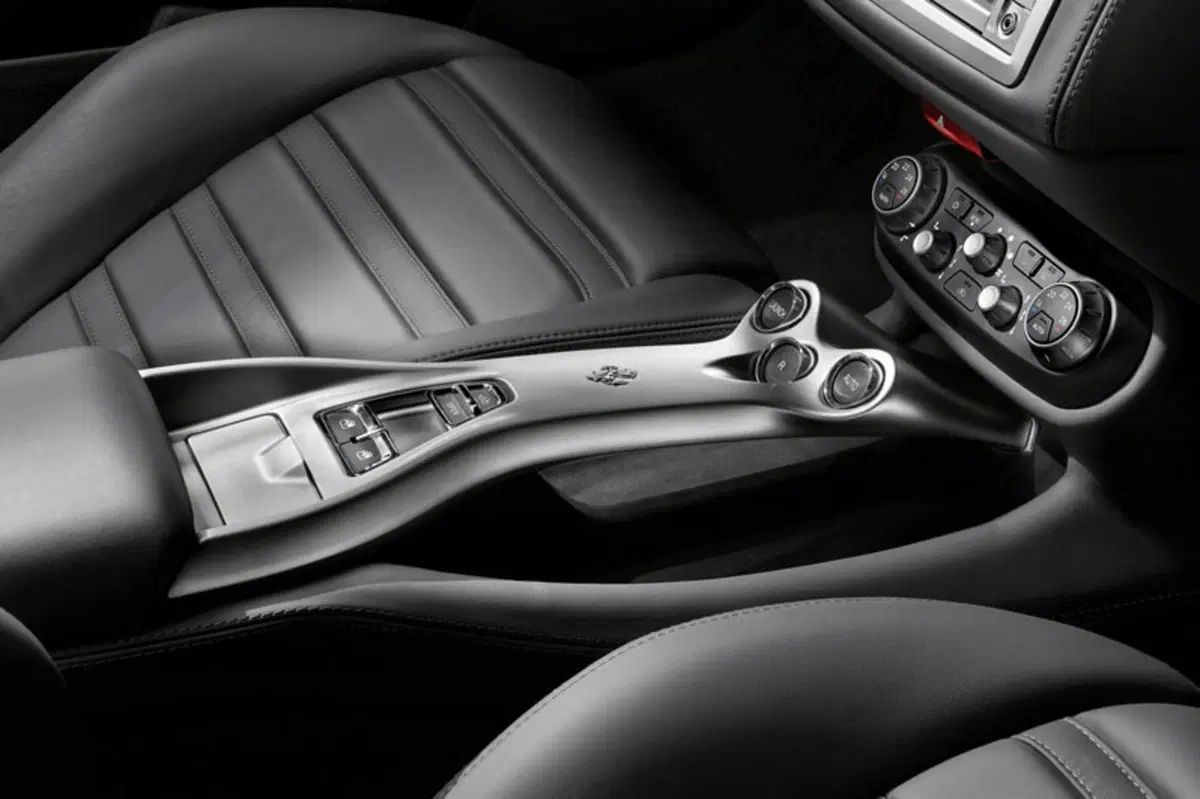 Ferrari California Spider (2008-17) (44)