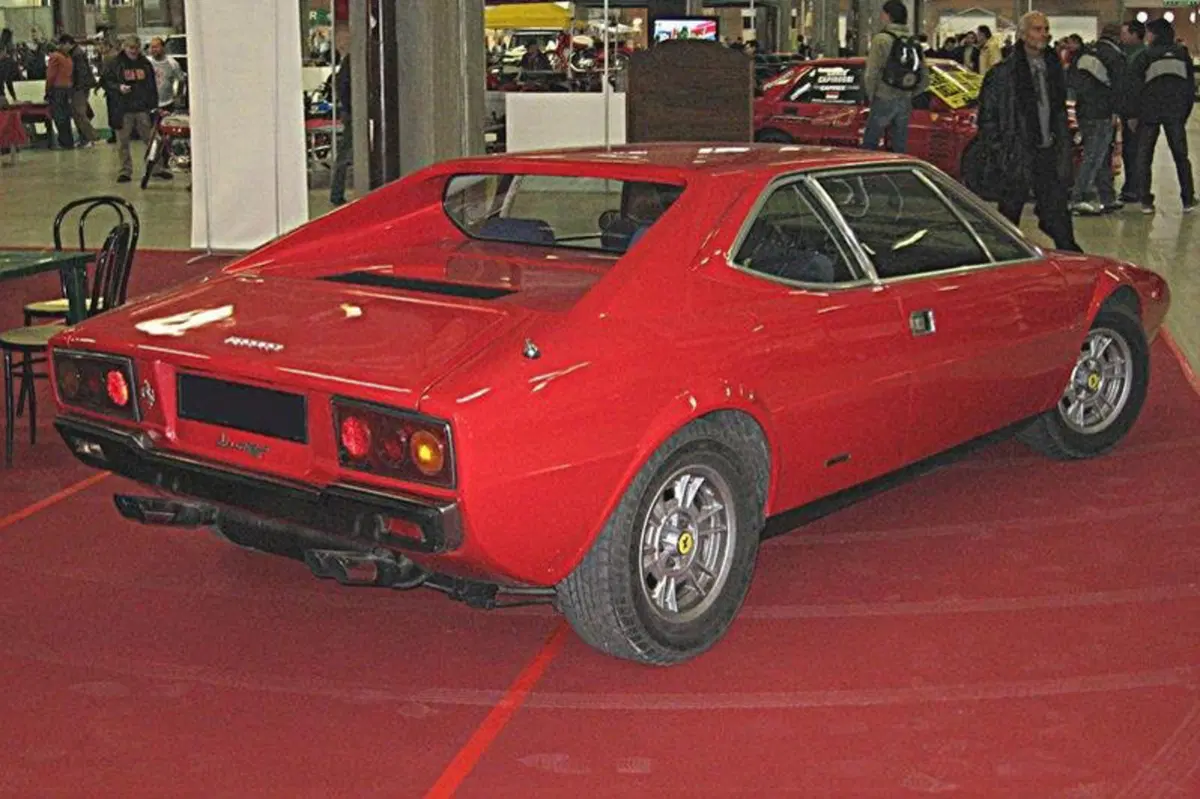 Ferrari Dino 208 GT/4 Coupé Dino 208 GT/4 (4)