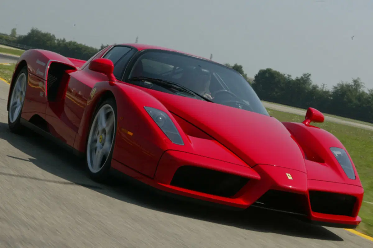 Ferrari Enzo Coupé (2002-02) (2)