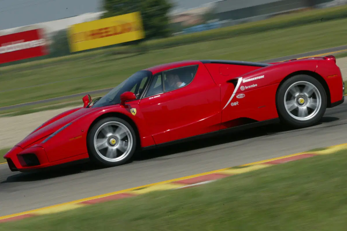 Ferrari Enzo Coupé (2002-02) (7)