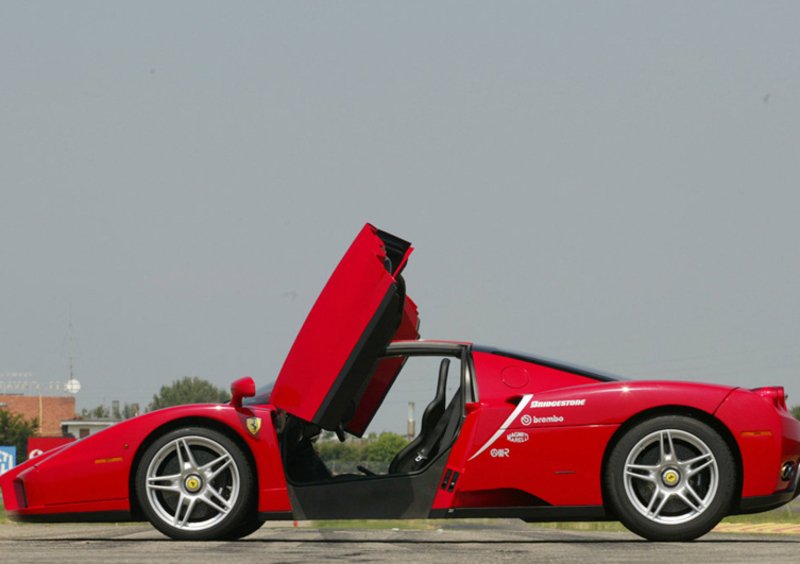 Ferrari Enzo Coupé (2002-02) (18)