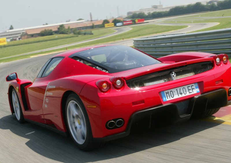 Ferrari Enzo Coupé (2002-02) (19)