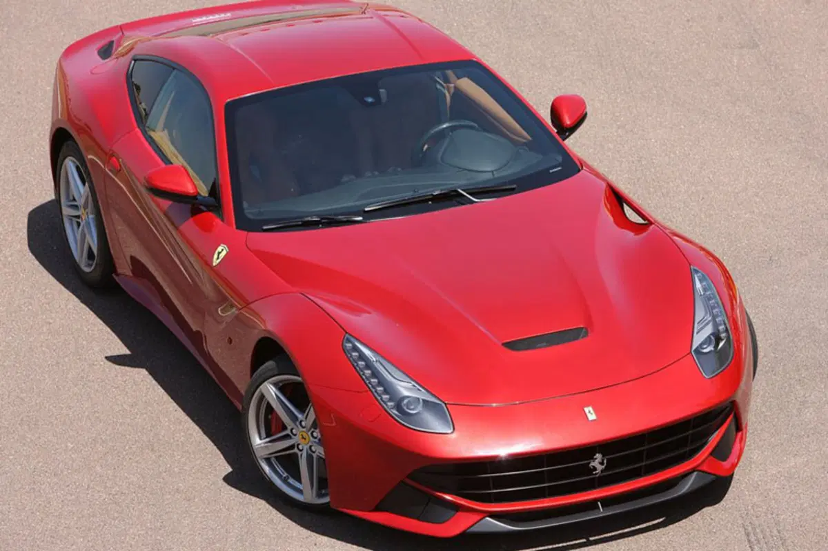Ferrari F12 Coupé F12berlinetta (33)