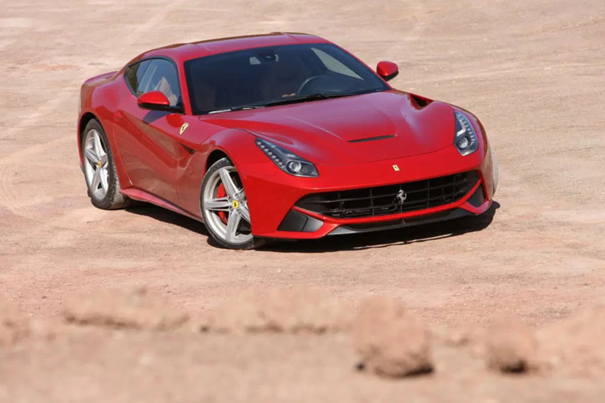 Ferrari F12 Coupé F12berlinetta (44)