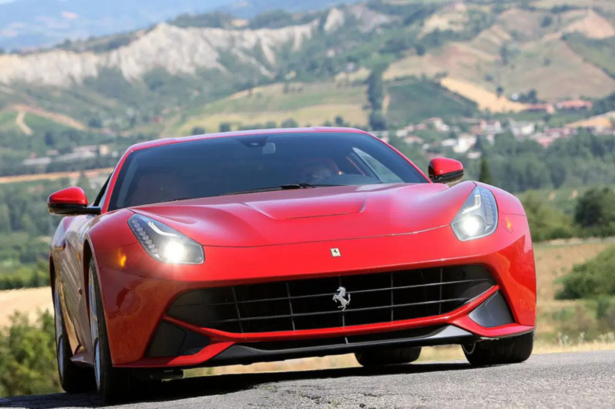 Ferrari F12 Coupé F12berlinetta (47)