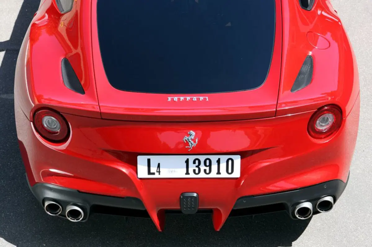 Ferrari F12 Coupé F12berlinetta (73)