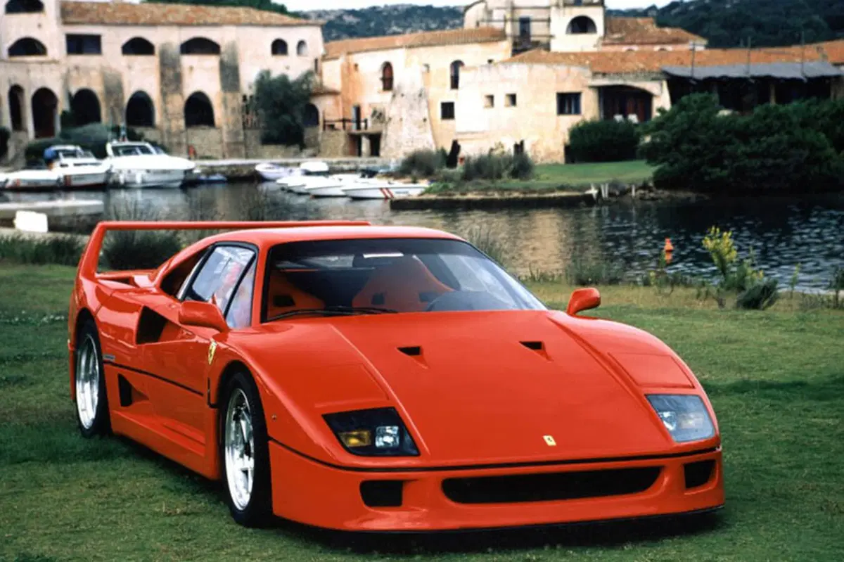 Ferrari F40 Coupé (1988-93) (9)
