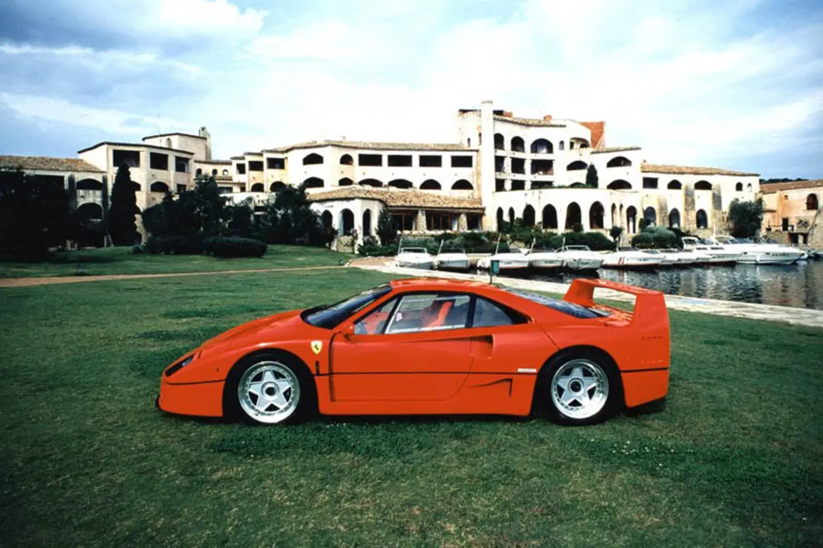 Ferrari F40 Coupé (1988-93) (17)