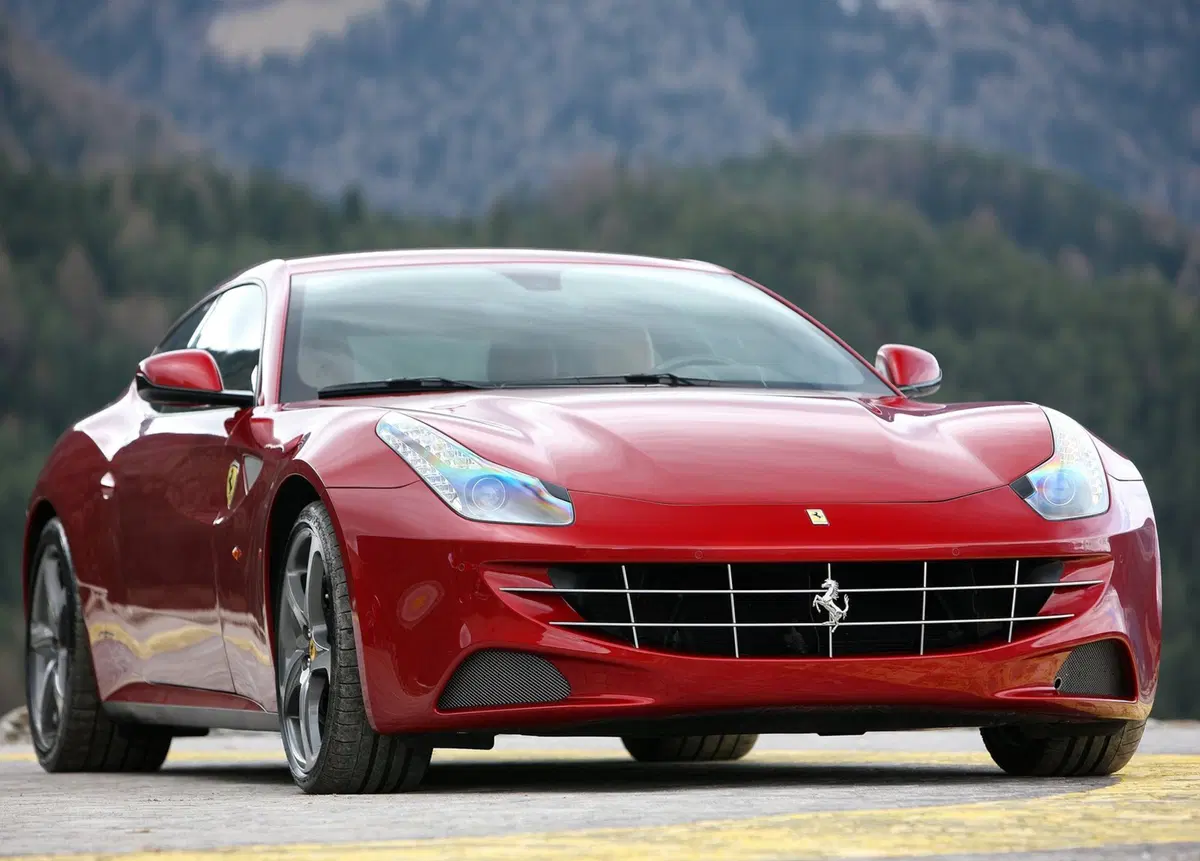 Ferrari FF Coupé (2011-16) (4)