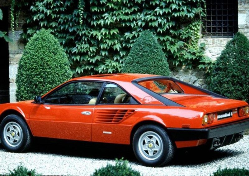 Ferrari Mondial Coupé (1980-93) (6)