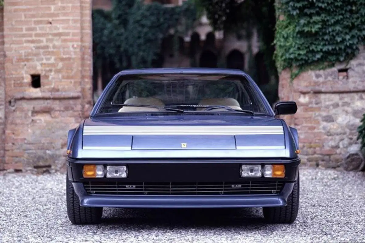 Ferrari Mondial Coupé (1980-93) (10)