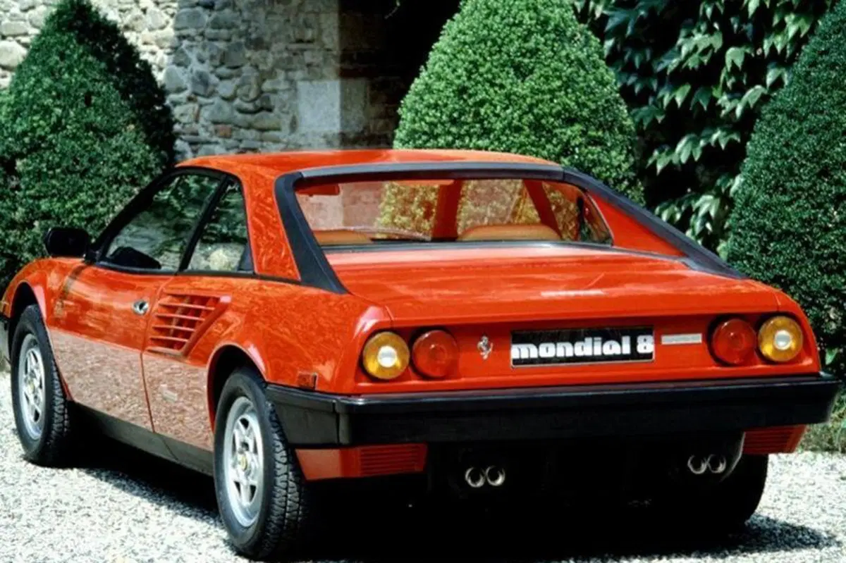 Ferrari Mondial Coupé (1980-93) (14)