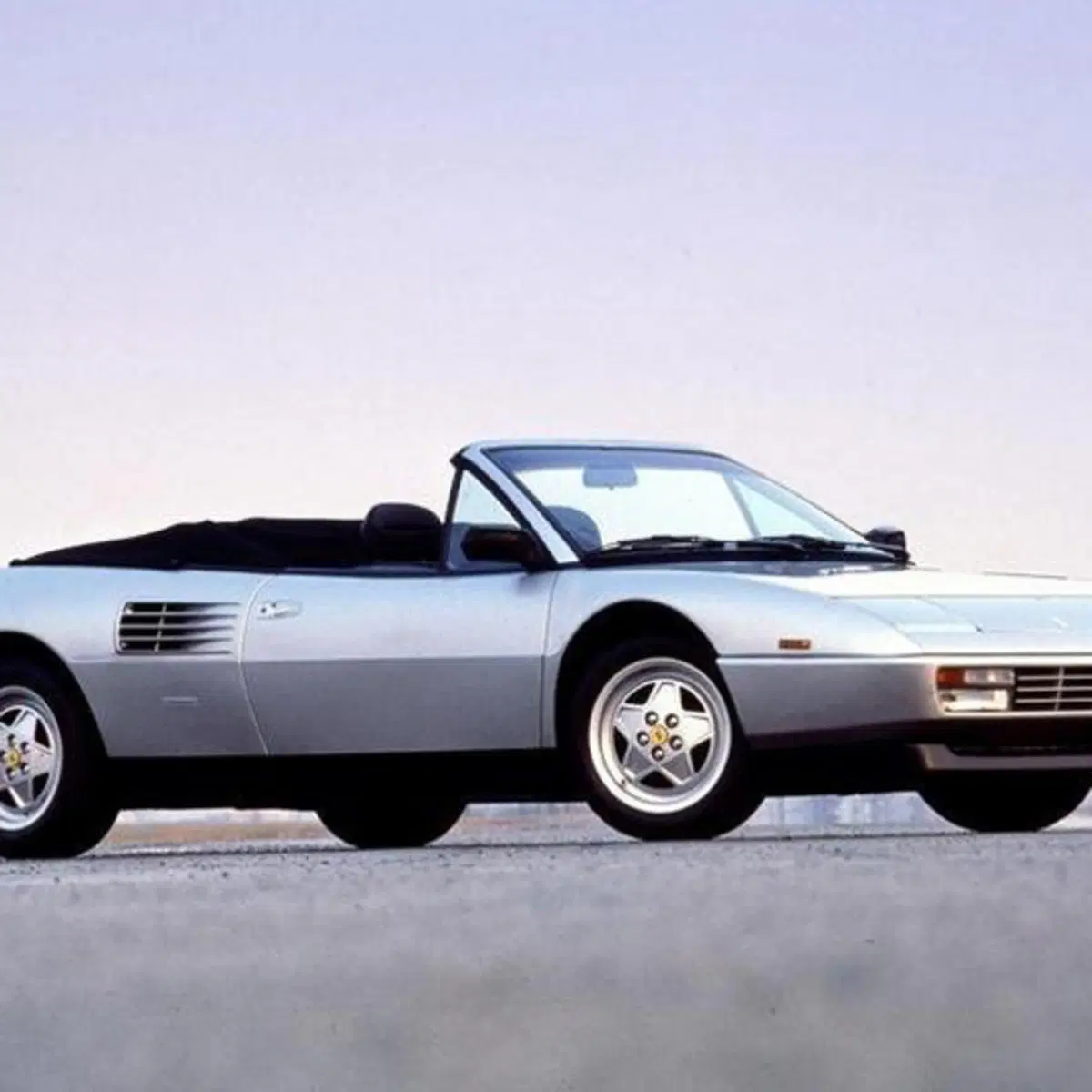 Ferrari Mondial Spider