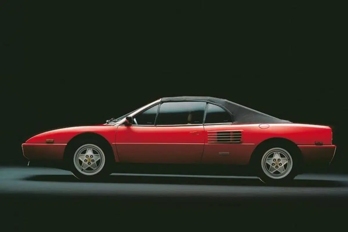 Ferrari Mondial Spider 3.2 Cabriolet (5)