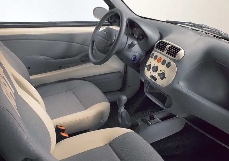 Fiat 600 (2005-11) (3)