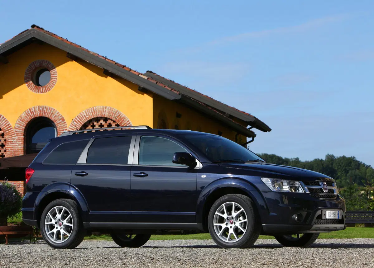 Fiat Freemont 2.0 Multijet 170 CV Park Avenue (10)