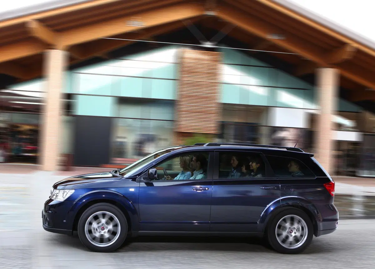 Fiat Freemont 2.0 Multijet 170 CV Park Avenue (16)