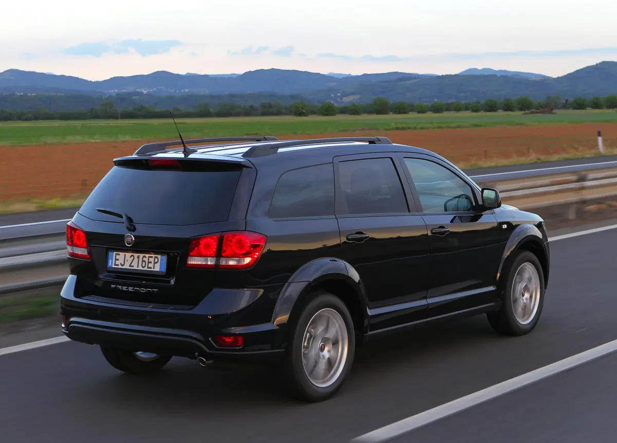 Fiat Freemont 2.0 Multijet 170 CV Park Avenue (19)