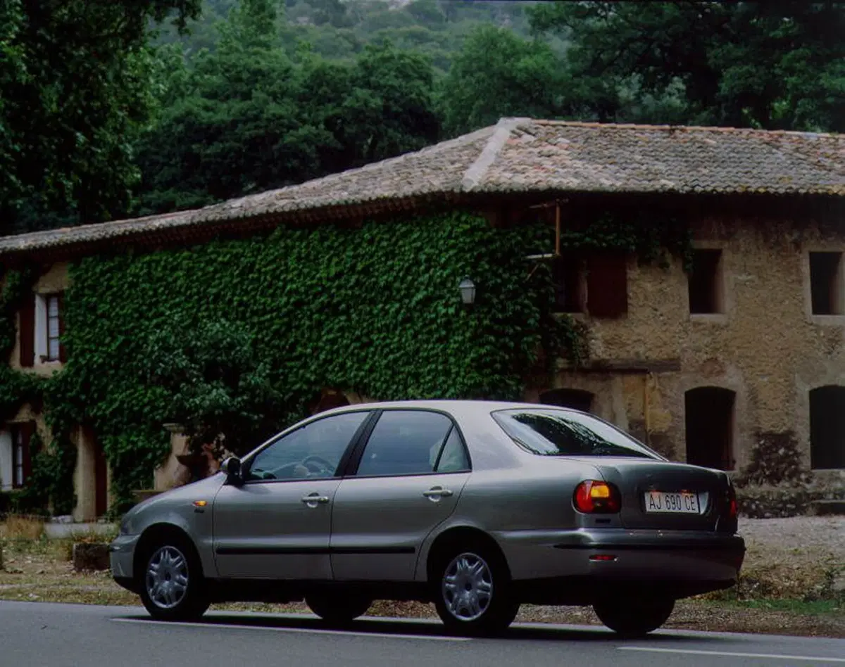 Fiat Marea (1996-03) (2)