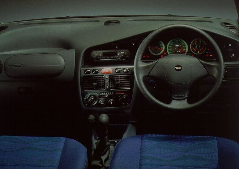 Fiat Palio (1999-03) (7)