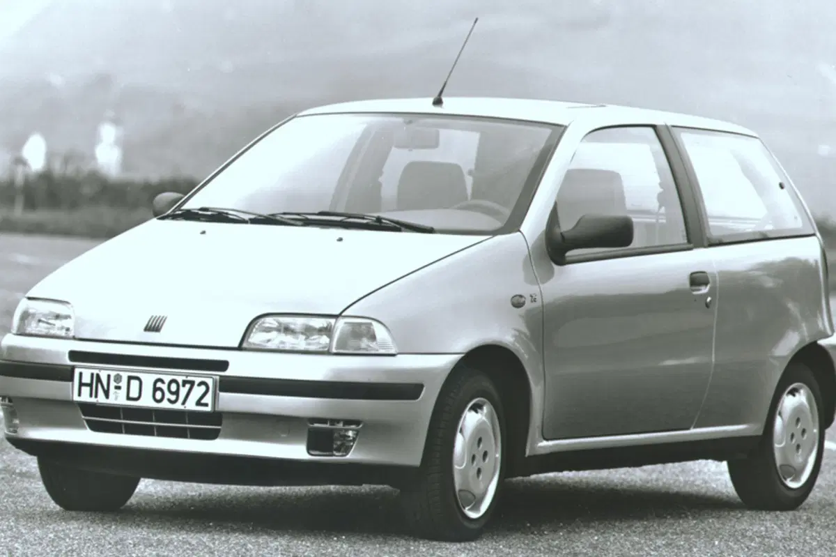 Fiat Punto 55 cat 3 porte ED (2)