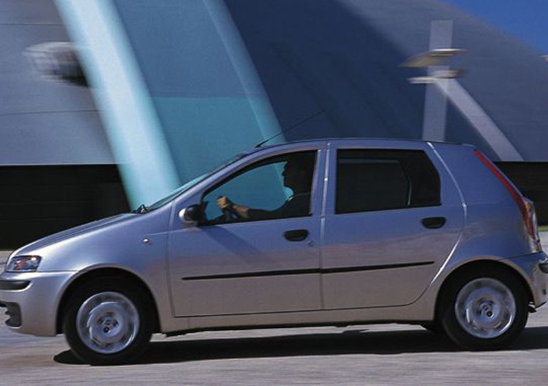 Fiat Punto (1999-03) (10)