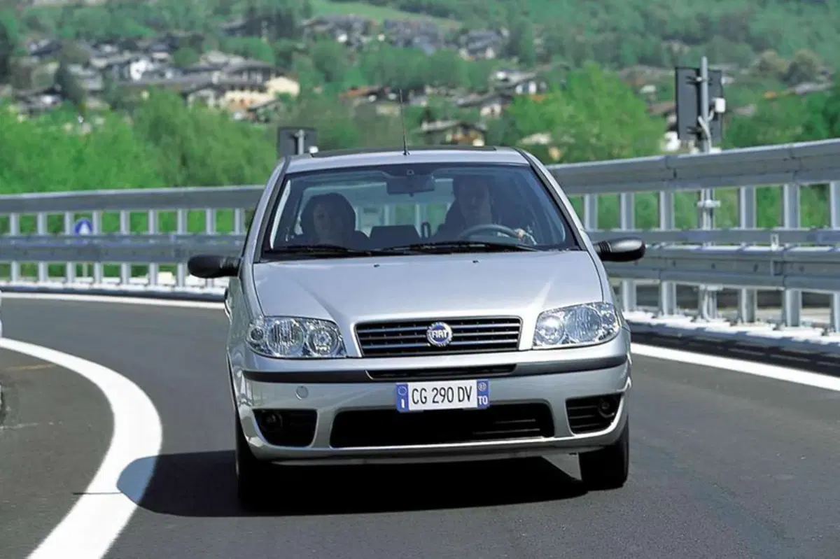 Fiat Punto (2003-11) (7)