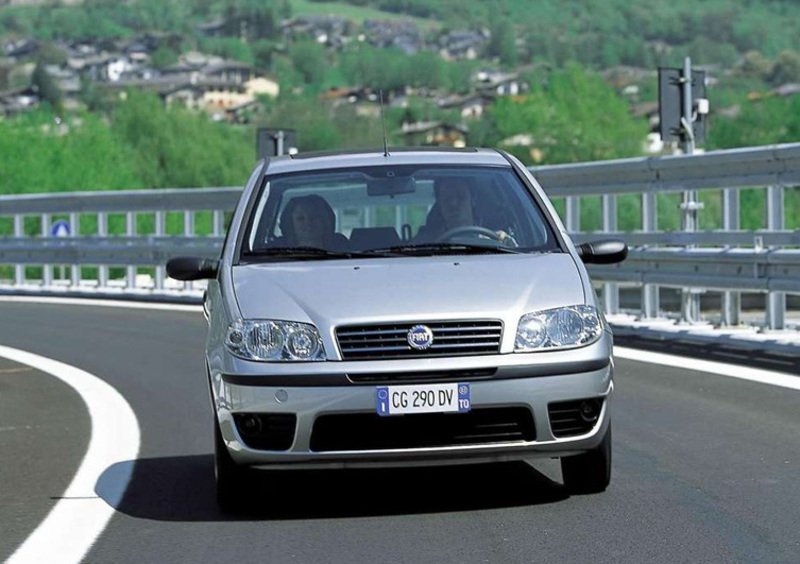 Fiat Punto (2003-11) (7)