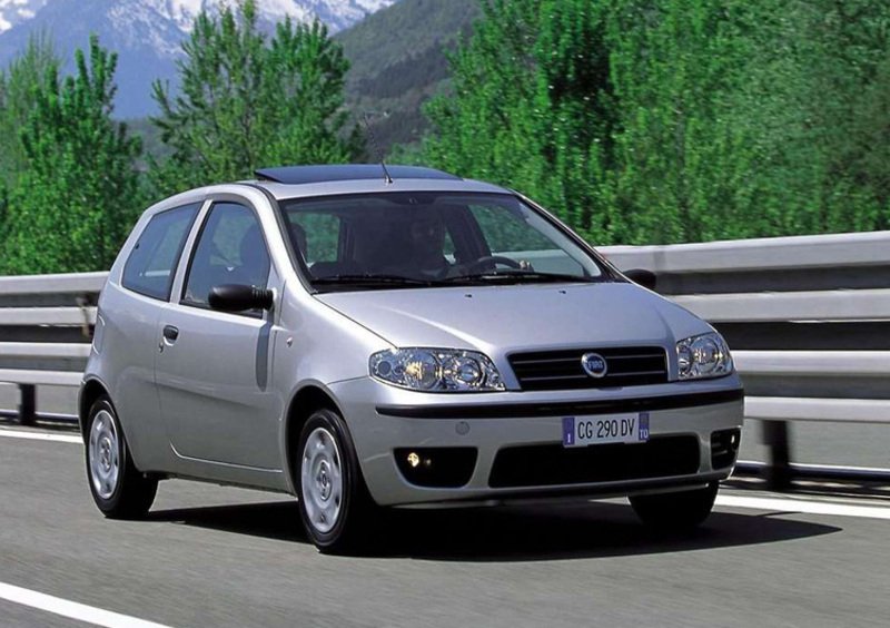 Fiat Punto (2003-11) (9)