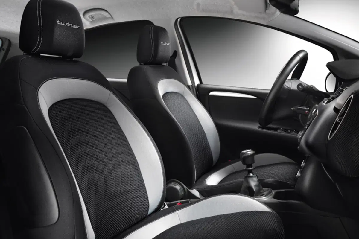 Fiat Punto 0.9 TwinAir Turbo S&S 5 porte Street (13)