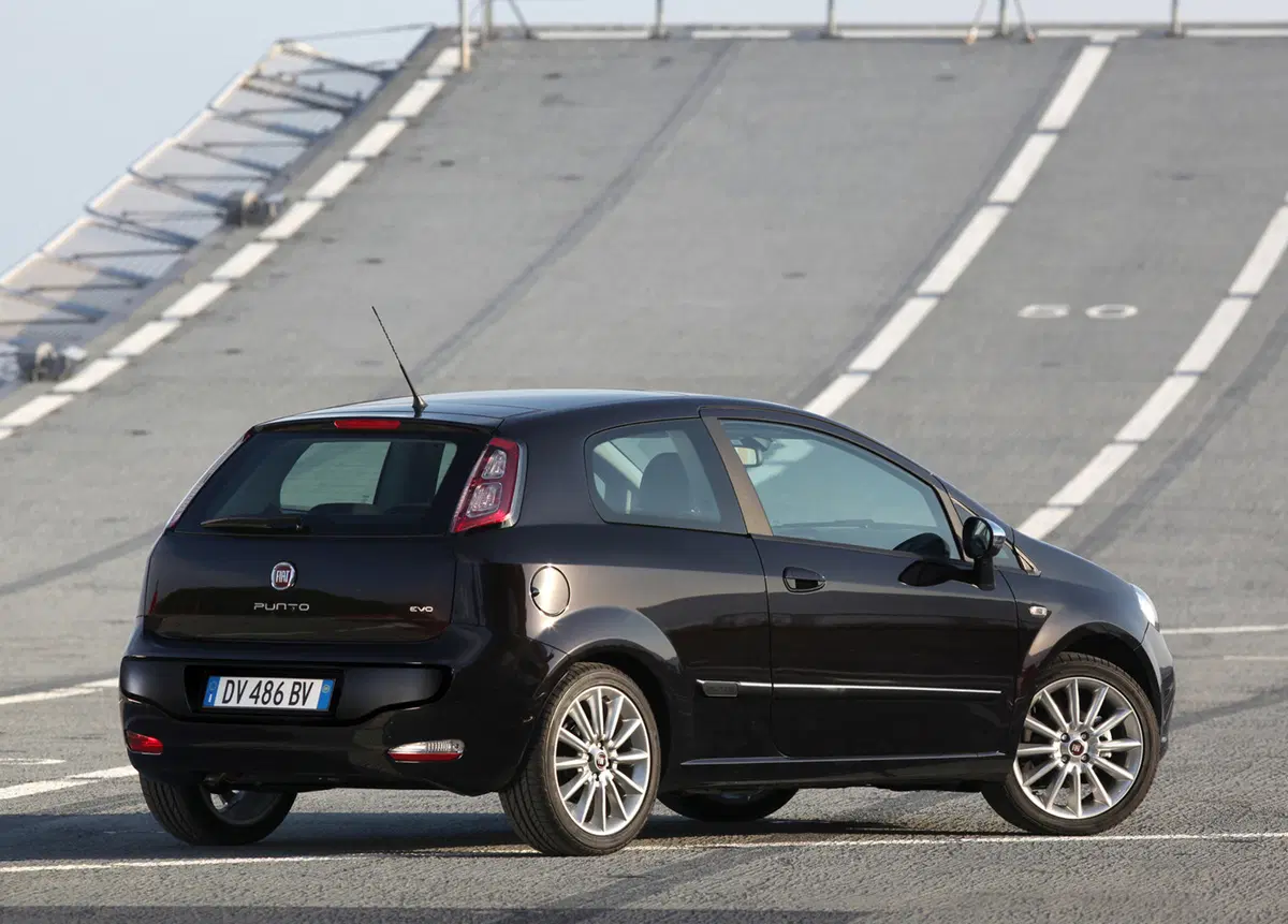 Fiat Punto Evo (2009-13) (17)