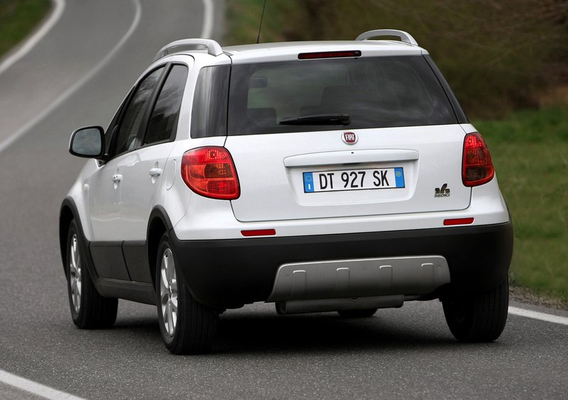 Fiat Sedici (2006-15) (12)