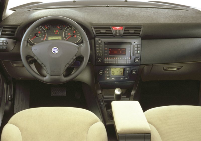 Fiat Stilo (2001-07) (13)